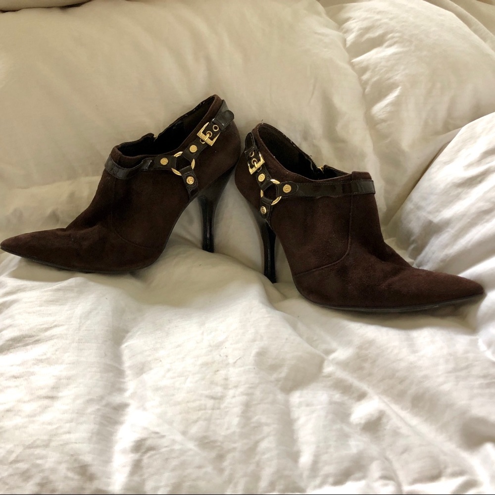 Guess Brown suede booties heels 6.5